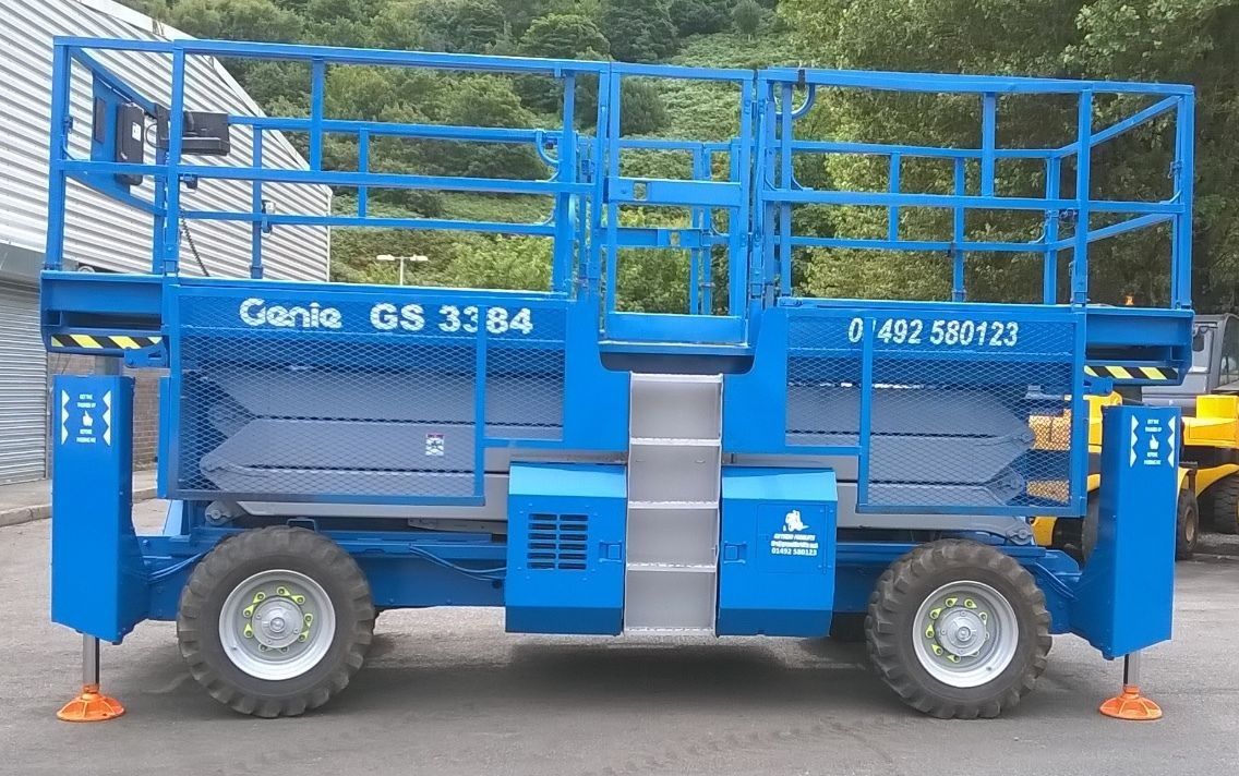 2012 Genie GS-3384 Aerial Scissor Lift