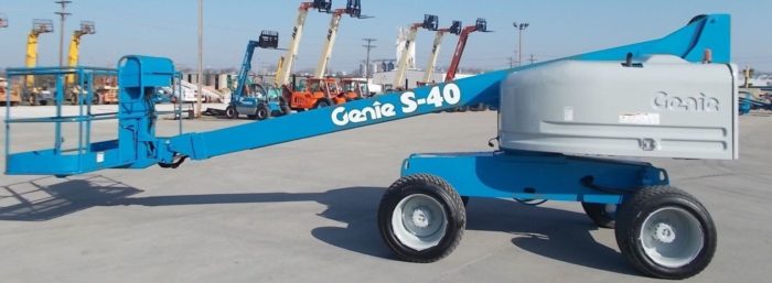 2007 Genie S-40 Boom Lift 8ft Basket