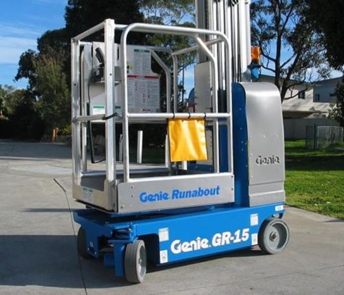 2009 Genie Runabout GR-15 Drivable Vertical Aerial Scissor Man Lift