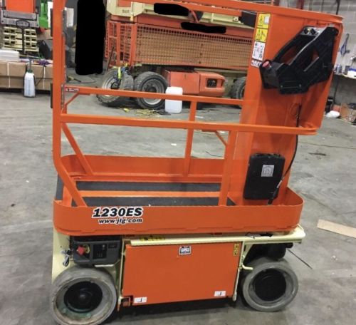 JLG, 1230ES, Vertical Lift