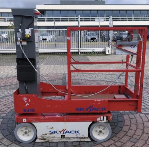 Skyjack, SJ12, Vertical Scissor Lift, vertical scissor lifts