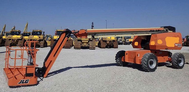 Heavy-Machinery.store Sells New and Used Boomlifts