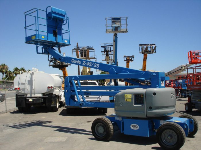 2004 Genie Z-45/25 IC Boom Man Lift Diesel