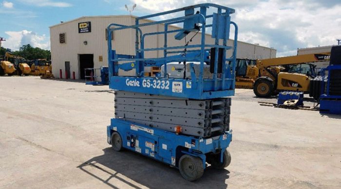 2009 GENIE GS-3232 Scissor Lift