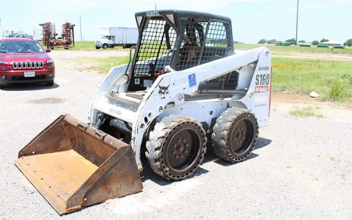 2011 BOBCAT S160 Skid Steer Loader Diesel