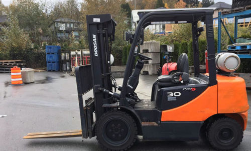 2011 DOOSAN G30P-5 Forklift