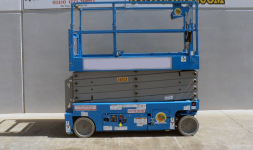 2011 GENIE GS-3232 Scissor Lift