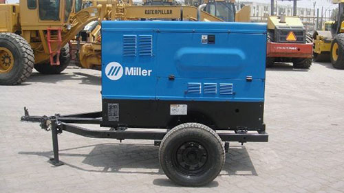 2011 MILLER BIG BLUE 500D Welder Arc 500