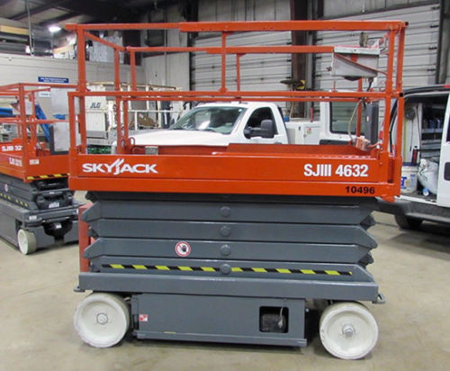 2011 SKYJACK SJIII4632 Scissor Lift