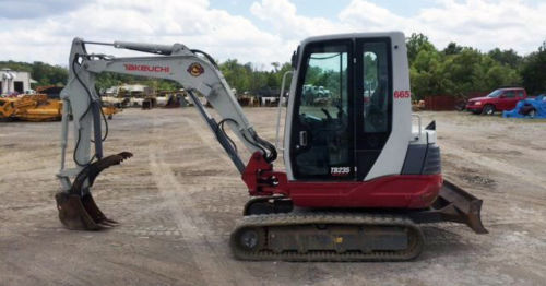 2011 TAKEUCHI TB235C Mini Excavator Diesel