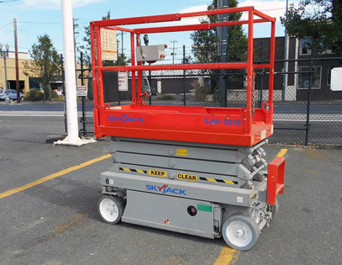 2012 SKYJACK SJIII3219 Scissor Lift