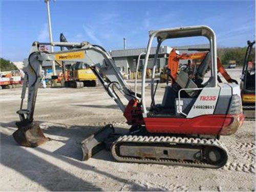 2012 TAKEUCHI TB235C Mini Excavator Diesel