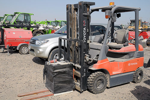 2012 TOYOTA 7FBH25 Forklift