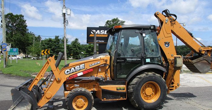 2013 Case 580N 4WD Backhoe Loader