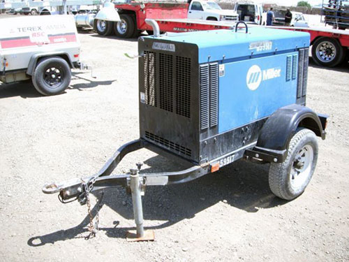 2013 MILLER BIG BLUE 300 Welder Arc 300 Diesel